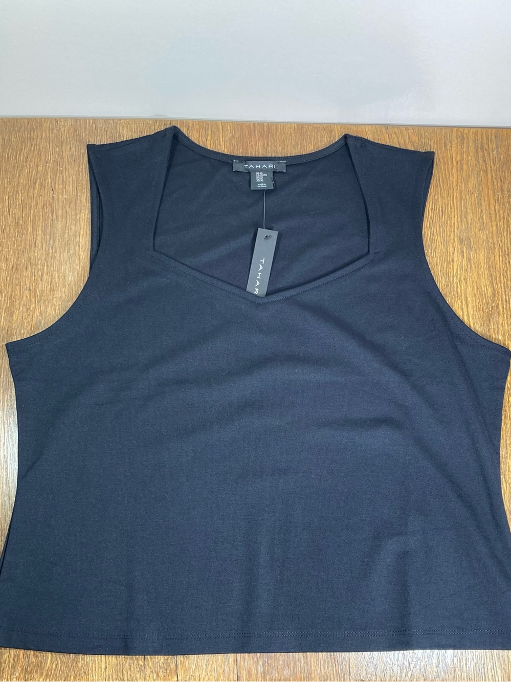 Tahari Black Tank Top Women’s Size XL